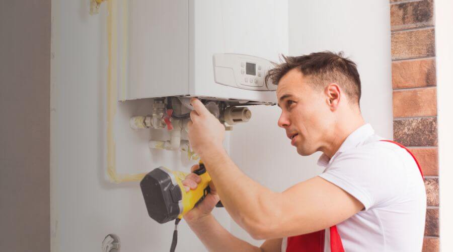 Expert burst pipe repair services in New Bloomfield, MO